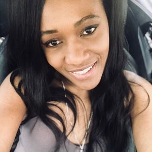 Meet your Posher, April